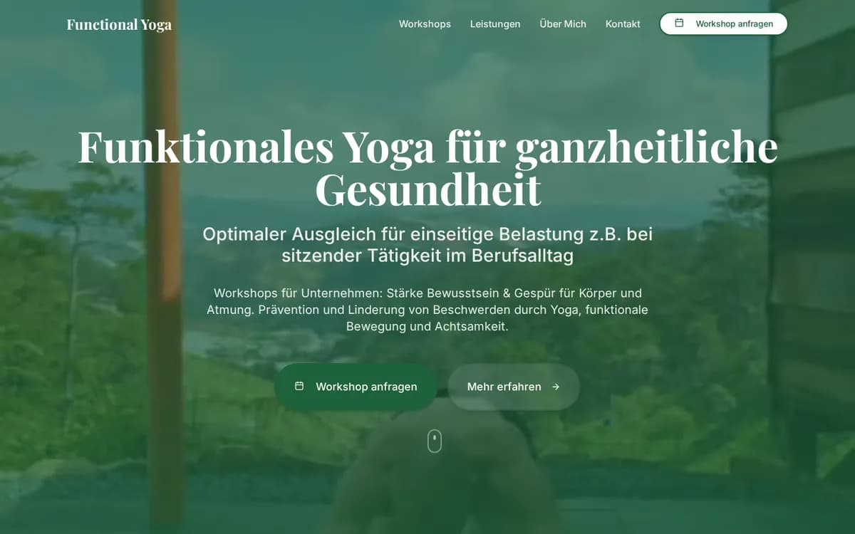 Startseite von FunctionalYoga mit Firmen-Workshop-Angebot und Anfrage-Button